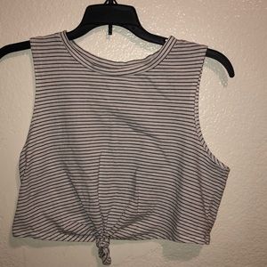Cropped white shirt with black lines & knot